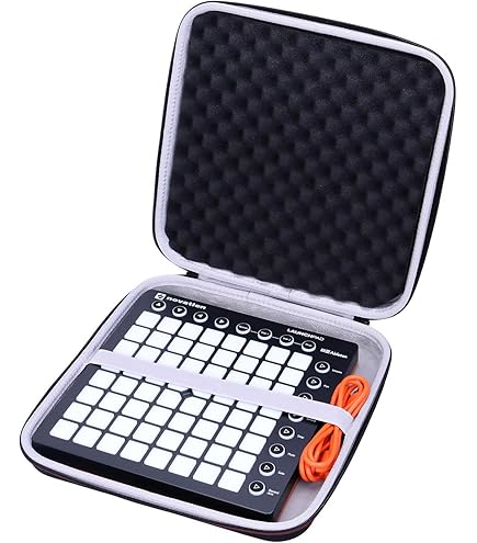 Novation CIRCUIT RHYTHM サンプラー シーケンサー
